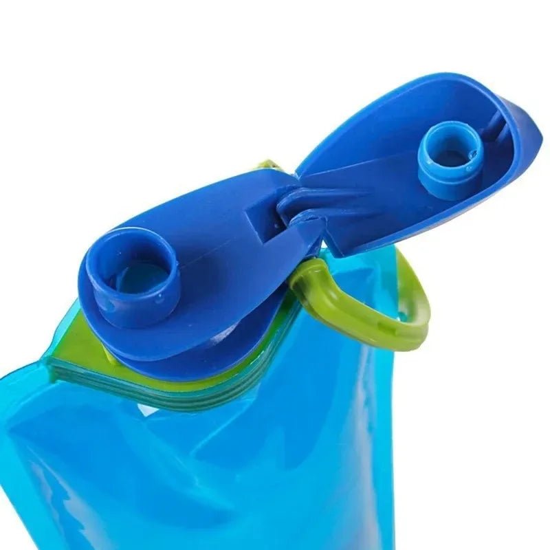 700ml Foldable Water Bottles Flexible Reusable Travel&Camping Water Bottle Water Pouch Soft Flask Water Bag With Carabiner ClipEstaliosFitEstaliosFit183652375;20260421;1776809389YnR81