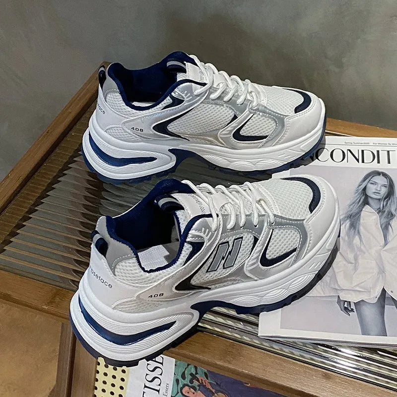 Women's Sneakers - White Low-Top Design