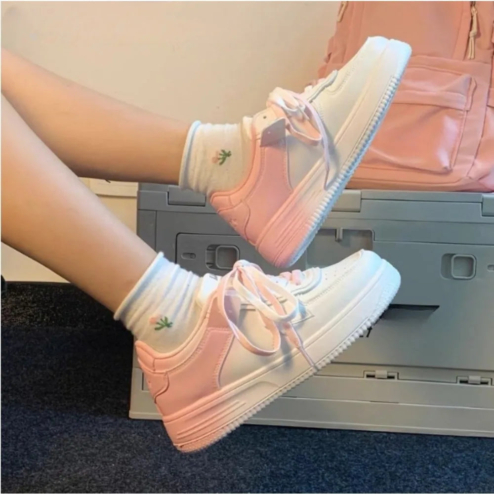 Women's Sneakers - Casual Tennis Design