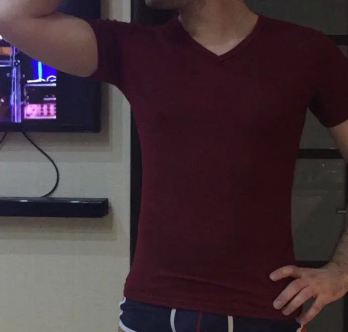 Men's Training T-Shirt - V-Neck Short-Sleeve Top