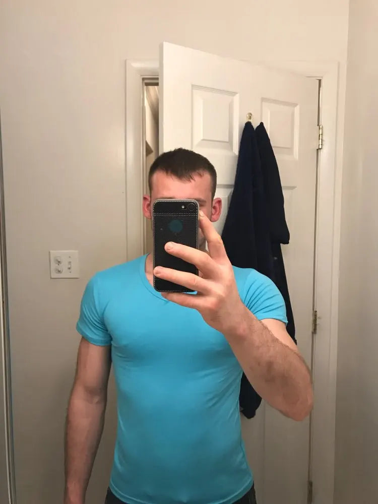 Men's Training T-Shirt - V-Neck Short-Sleeve Top