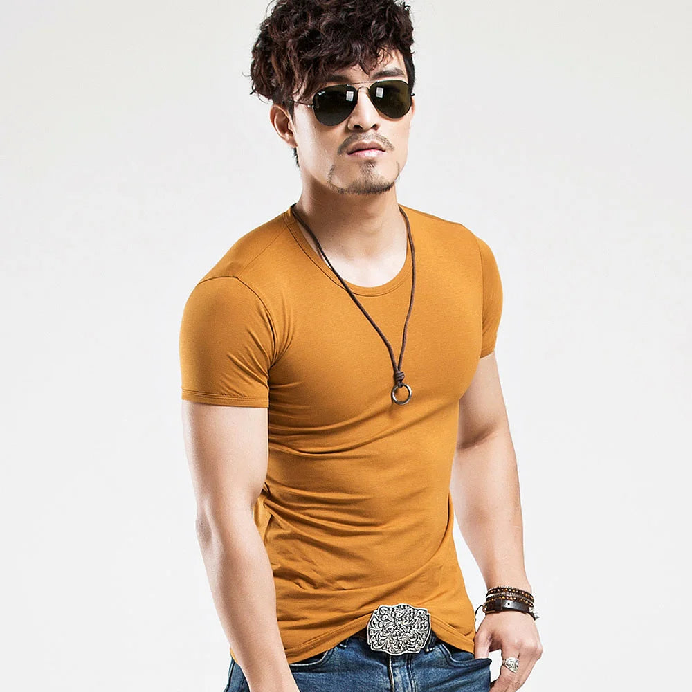 Men's Training T-Shirt - V-Neck Short-Sleeve Top