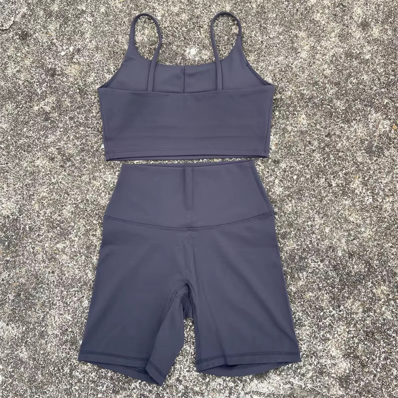 Women's Yoga Set - Camisole and Stretch Shorts
