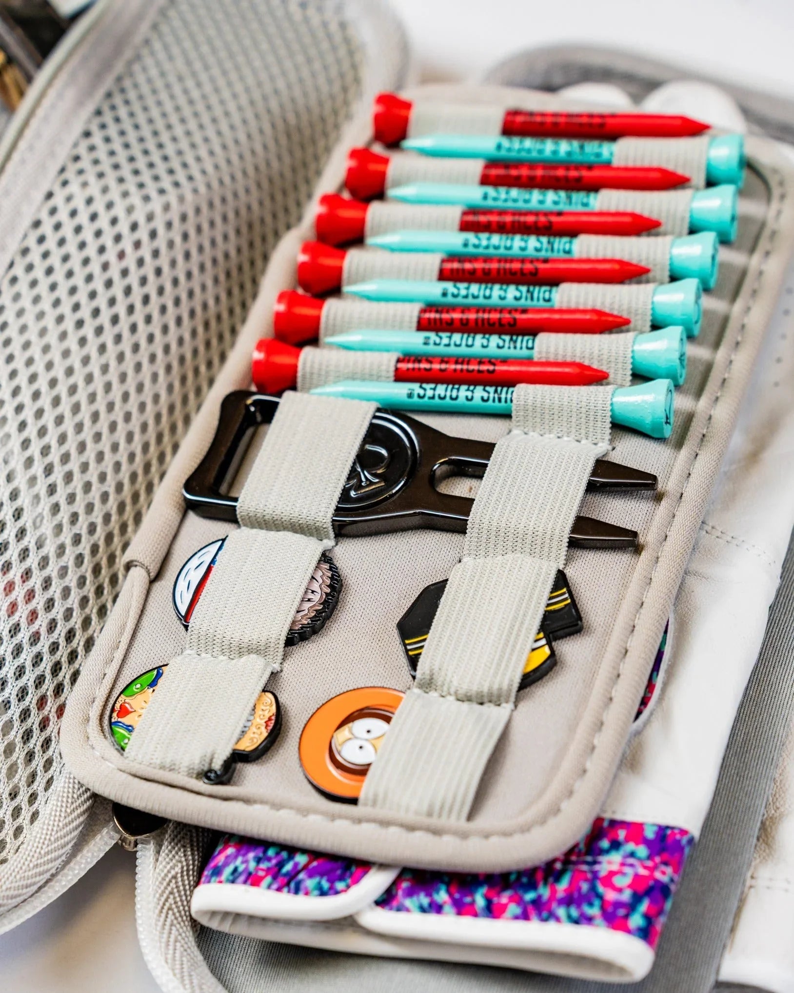 Golf Accessory Caddie - Gray Glove & Gear Organizer