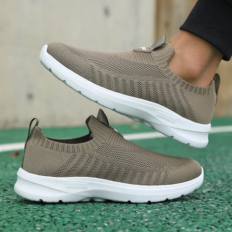 Men's Walking Shoes - Mesh Slip-On Pair