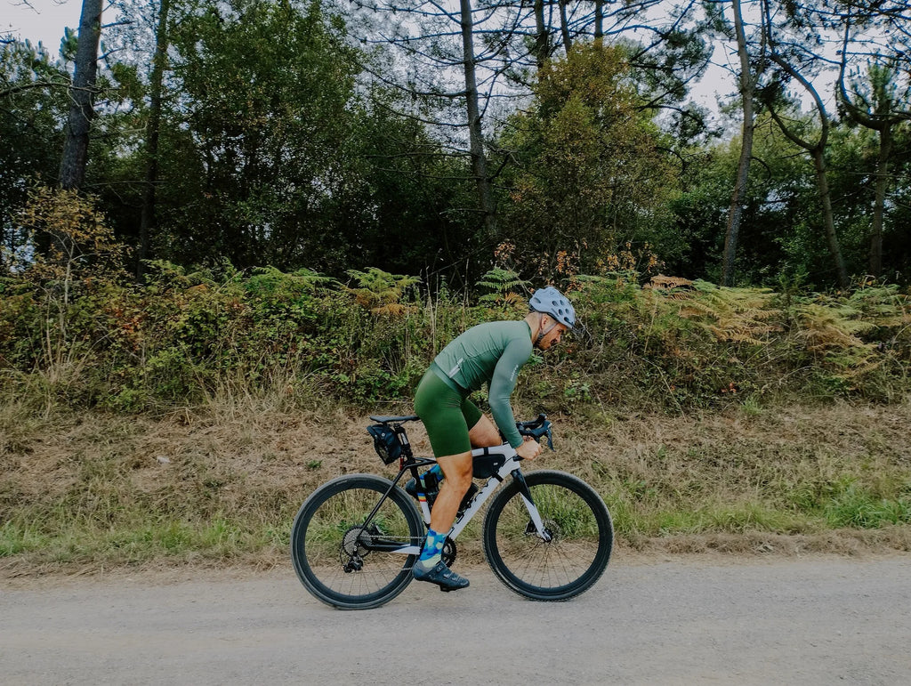 Cycling Jersey - Long-Sleeve Full-Zip Top