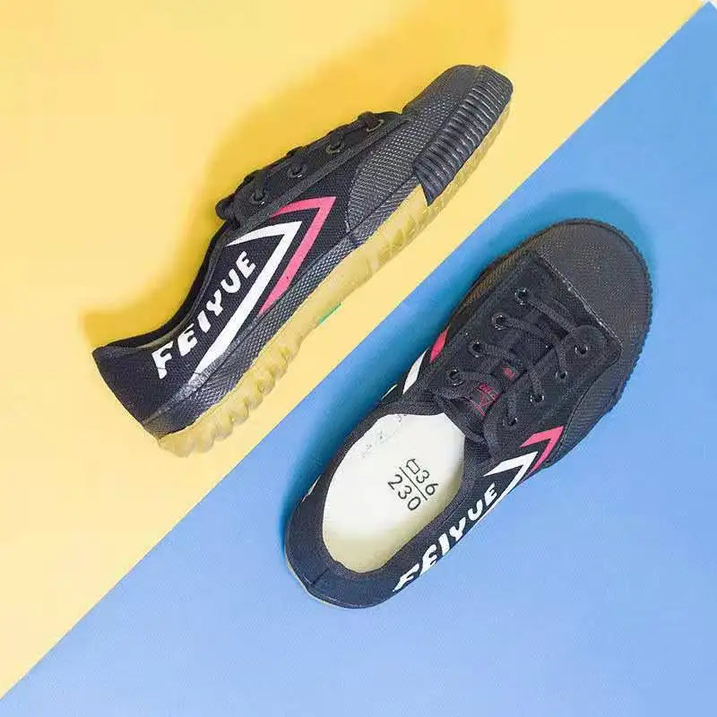 Martial Arts Shoes - Tai Chi and Wushu Training Pair