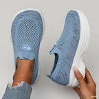 Women's Mesh Shoes - Wide-Toe Lace-Up Pair