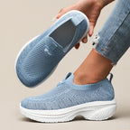 Women's Mesh Shoes - Wide-Toe Lace-Up Pair