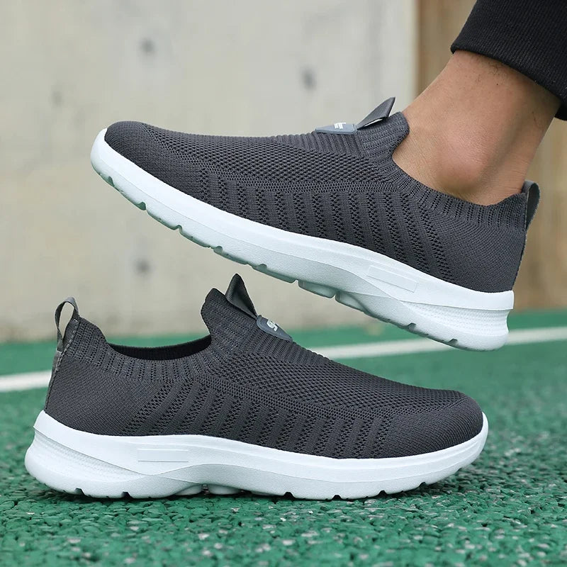 Men's Walking Shoes - Mesh Slip-On Pair