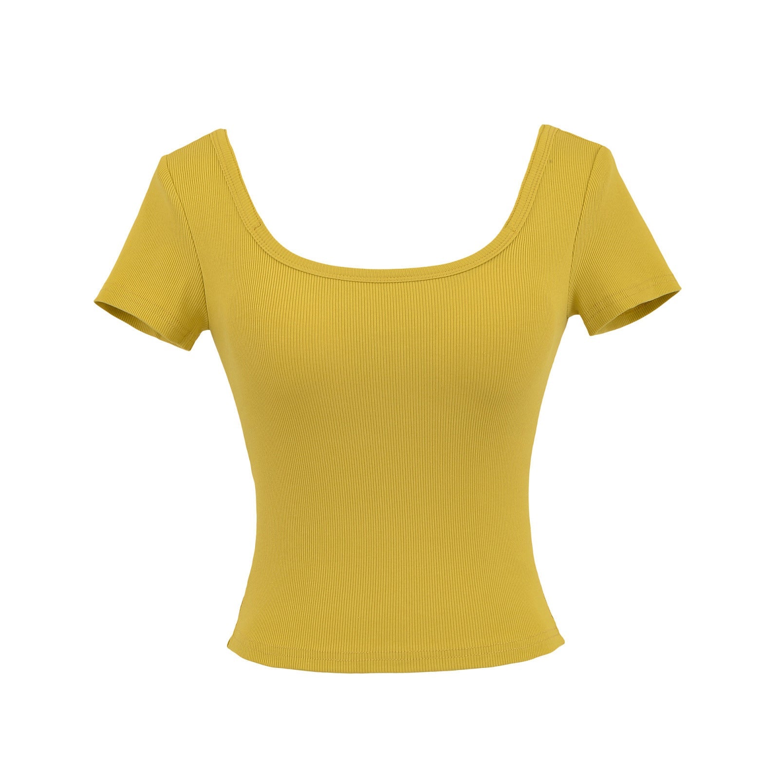 Fitness yoga wearing short sleeved T-shirt.