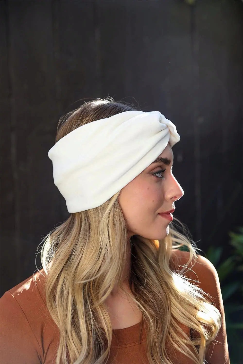 Twisted Headband – Soft Everyday Style